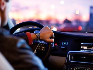 Tips To Avoid Back Pain While Driving